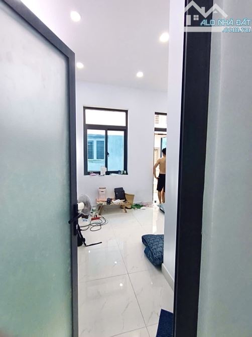 NHÀ ĐẸP GIÁ TỐT  P15 TÂN BÌNH –  46M², 2PN, 2 TẦNG – SỔ VUÔNG A4, CHỈ 4.98 TỶ 💎 DT. 4x12 - 2