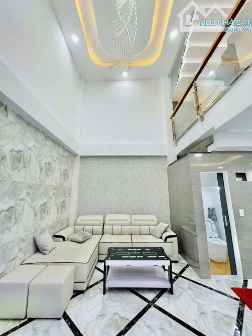 Bán Nhà Hiếu Xe Tăng Gò Vấp-45m2-4Tầng—giá 6,85 tỷ - 2