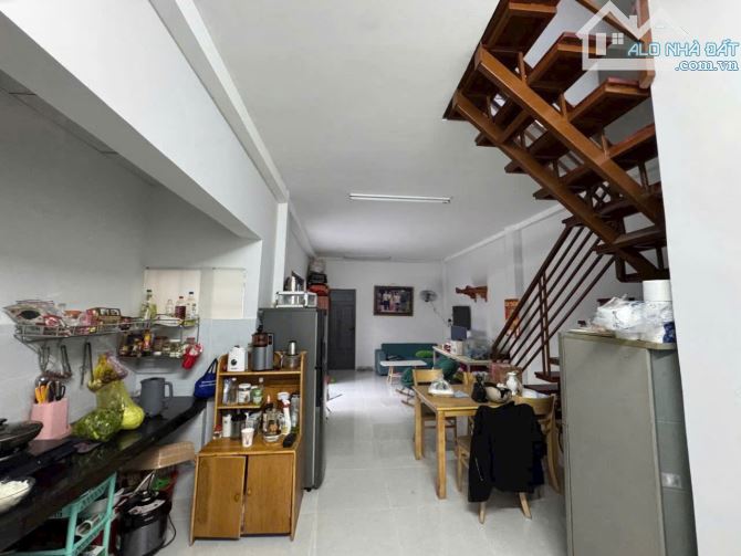 CẦN BÁN Nhà khu vực đường số 5 Trường Thọ - Thủ Đức, giá 2TY5, Đang cho thuê, SHR - 2