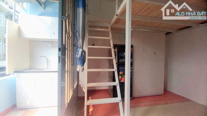 Cho thuê căn hộ Duplex (có gác), Q10, đường Nguyễn Tiểu La, gần ĐH Kinh Tế, chợ Hồ Thị Kỷ - 2