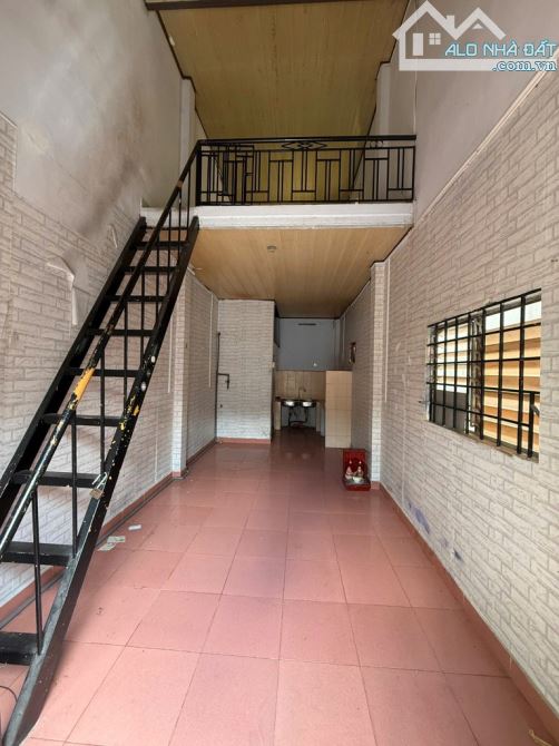 60M2 _HẺM XE HƠI _THÔNG TỨ HƯỚNG _TRUNG TÂM TÂN BÌNH _CŨ TIỆN XÂY MỚI _CHỈ 6X T.Ỷ - 2