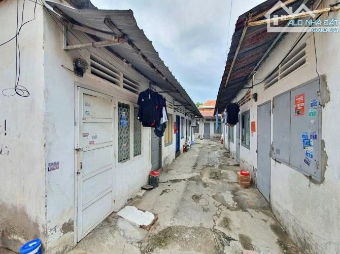 Chú Bảy bán nhanh dãy trọ phòng để chữa bệnh cho con. Dãy gồm 12P nằm ở Trung Tâm Trảng Bà - 2