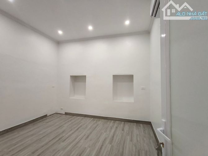 BÁN CĂN HỘ TẬP THỂ HIẾM – TẦNG 2 MẶT PHỐ CỔ HÀNG ĐẬU, HOÀN KIẾM. 78M2 – 3PN..3,5 TỶ - 2