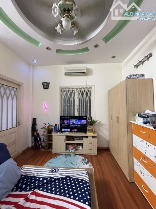 Bán nhà Thái Thịnh, nhà đẹp dân xây chắc chắn, gần phố, DT 46m2 x 4T, MT 6m, giá 13 tỷ - 2