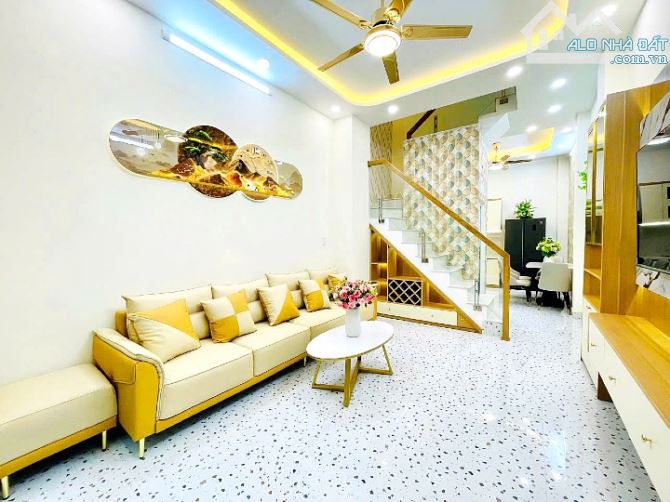 Bán nhà Gò Vấp – 2 lầu 1 sân thượng hẻm Phạm Văn Chiêu, giá 5.86 tỷ - 2