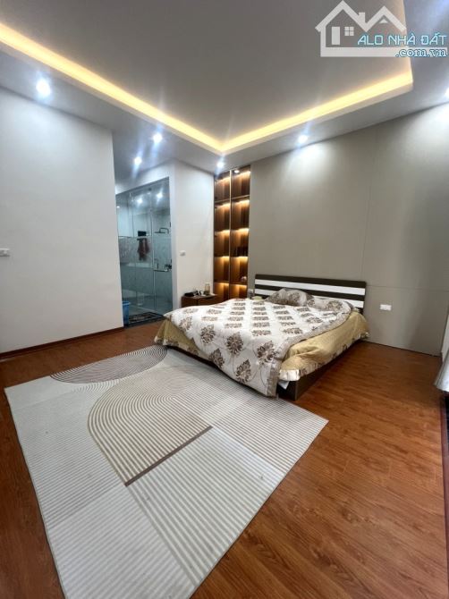 BÁN NHÀ ĐƯỜNG THẠCH BÀN 50M2, 4 TẦNG DÂN XÂY, Ô TÔ ĐỖ CỔNG, 8.25 TỶ. - 2