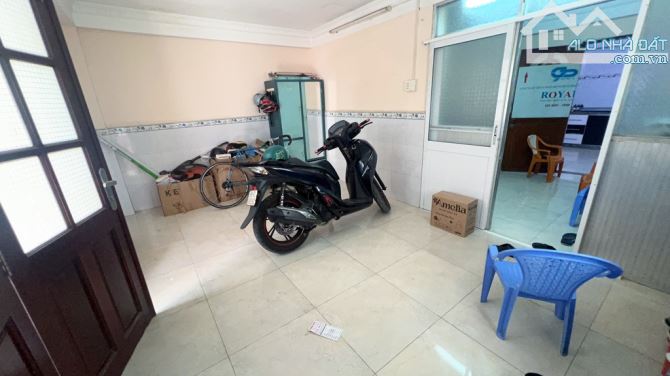 BÁN NHÀ HẺM NHỰA 6M ĐINH TIÊN HOÀNG - BÌNH THẠNH - 2 TẦNG - 5.2M × 10M - NHỈNH 7 TỎI - 2