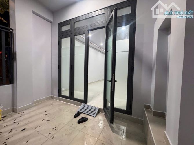 "Hiếm" lô đất ngang 8,2m dài 14m. HXH khu phân lô đồng bộ, P10, Quang Trung. Giá chỉ 10 tỷ - 2