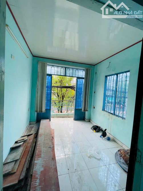 Nhà Mặt tiền sổ hồng riêng giá chỉ nhỉnh 4 toi - 2