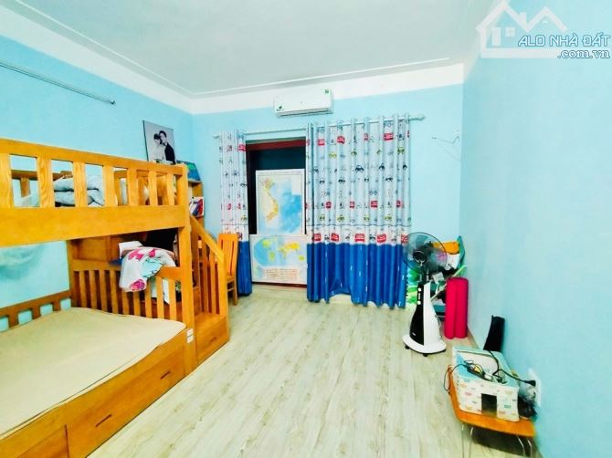 BÁN NHÀ ĐƯỜNG VIỆT HƯNG 60M2, 4 TẦNG, NGÕ NÔNG, 2 THOÁNG, 9.2 TỶ - 2