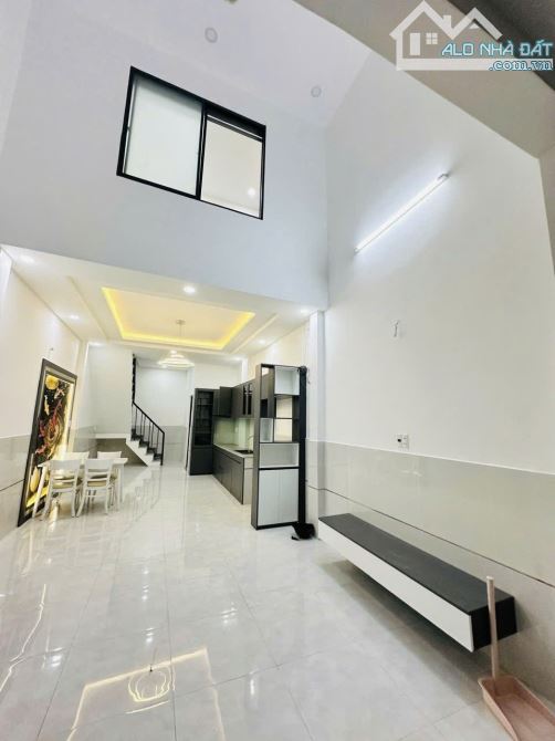 Bán nhà hẻm 413/56 đường Lê Văn Quới, diện tích CN 44m2 (4x12), nhà 2 tầng, giá 4,58 tỷ - 2