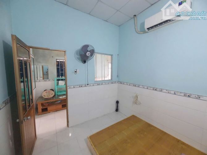 CHO THUÊ NHÀ NGUYÊN CĂN – HẺM 261 ĐÌNH PHONG PHÚ, Q9 5X17 SÂN RỘNG - 2