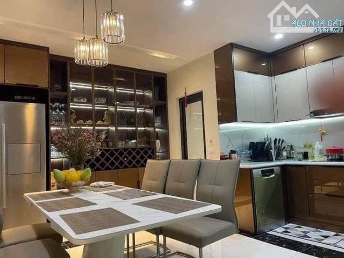 Bán nhà riêng tại Mai Dịch, Cầu Giấy, 66m2, ô tô, kinh doanh, nhỉnh 24tỷ. - 2