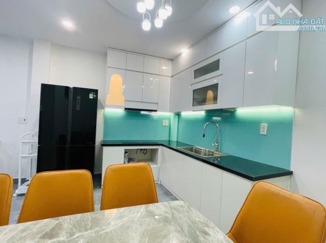 3 tầng BTCT 68 m2 phường 1 hẻm ba gác đường Dương Bá Trạc chỉ 5.2 tỷ - Nhà 3 tầng BTCT - 2