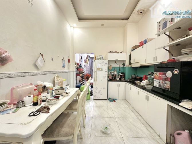 Ngộp bank, bán gấp nhà đường Lê Văn Sỹ, Quận 3, 54 m2 4 tầng chỉ 6.95 tỷ - 2