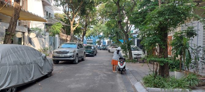 Bán nhà phố Trần Hữu Dực, 80m2, 4.5 tầng, mặt tiền 5.5m, đường nhựa vỉa hè - 2