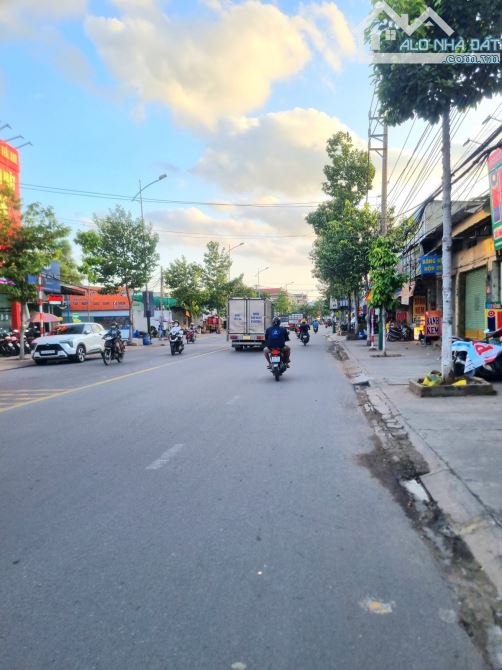 Căn góc mặt tiền Nguyễn Thị Minh Khai 122m2 dòng tiền sẳn ngang 8m giá đầu tư - 2