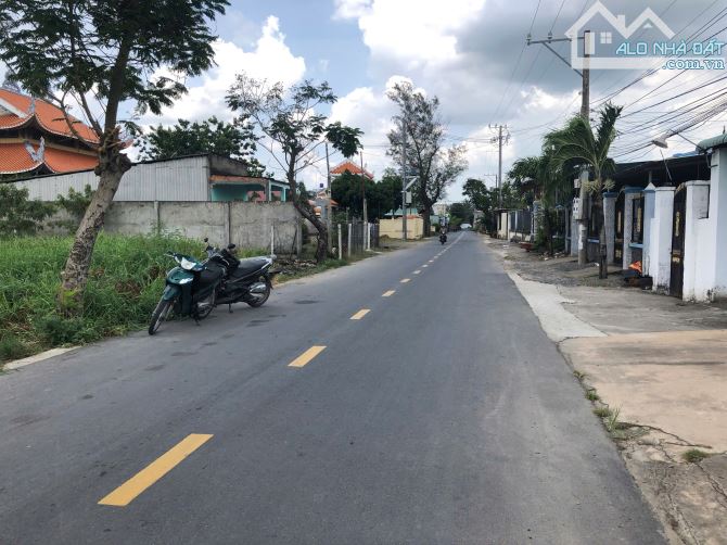 Bán nền đất mặt tiền Kinh Doanh đường Nguyễn Văn Tiến gần ngã tư Chợ Trạm 135m2 full thổ - 2