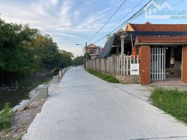 Lô đất 2 mặt tiền gần khu du lịch Cầu Ngói Thanh Toàn - 2