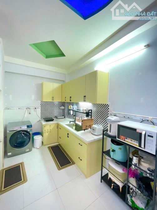 CĂN NHÀ TRONG MƠ -TÊN LỬA BÌNH TÂN - 53M2 - NỞ HẬU TÀI LỘC - GIÁ NGÃ CÂY: CHỈ 3.9 TỶ TL - 2