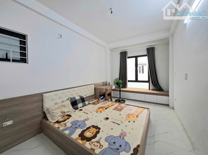 Bán nhà phố Linh Lang 50m x 5 tầng Phân Lô, Ô tô tránh Kinh doanh sầm uất 20 tỷ - 2