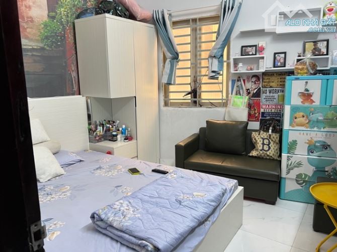 BÁN NHÀ HẺM PHAN XÍCH LONG - PHÚ NHUẬN - 4 TẦNG - 3.2M × 10M - NHỈNH 7 TỎI - 2
