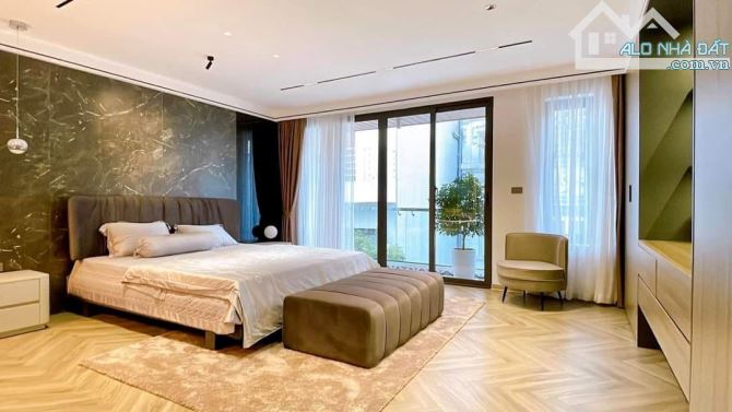 BÁN NHÀ PHÚC LỢI - LONG BIÊN 60M - 6 TẦNG LÔ GÓC - THANG MÁY -GARA OTO- HÀNG XÓM VINHOME C - 2