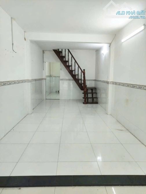 7,5 triệu Sân để xe✅️Nhà thuê Gò Vấp 2PN 2WC✅️Phường 9 Hẻm xe hơi Đường số 3 - 2