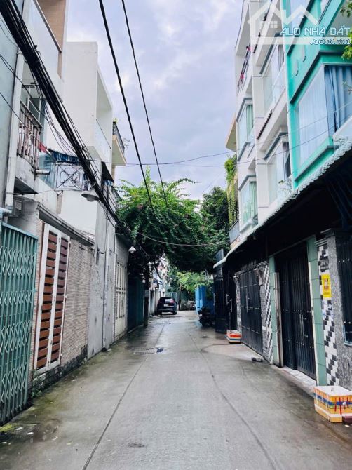 Nhà đẹp Bình Đông, hẻm đẹp 3 gác 1 trục thẳng, diện tích 54 m2, 3PN, nhỉnh 4 tỷ . - 2
