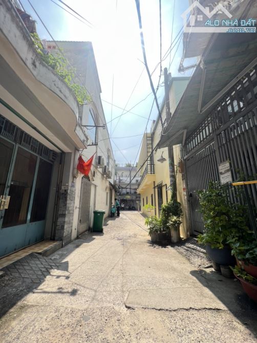 NGAY ĐH CÔNG THƯƠNG LÊ TRỌNG TẤN - TÂY THẠNH - TÂN PHÚ - 3 TẦNG BTCT - 65M2 - 7.9 TỶ - 2
