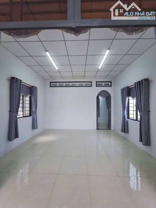 Cần tiền ! Bán gấp căn nhà ở gần Ql22 , Phước Thạnh , Củ Chi 134m2 SHR giá 810tr - 2