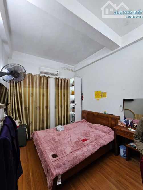 NHÀ ĐẸP – VỊ TRÍ TRUNG TÂM – VỀ Ở NGAY – 50M² – 12 TỶ – ÔTÔ ĐỖ CỔNG – GẦN NGOẠI GIAO ĐOÀN - 2