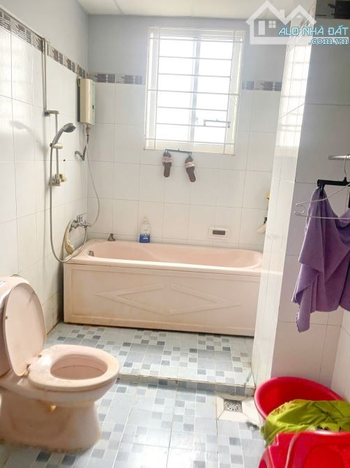 Bán nhà 2 lầu (120m2) 2 mặt tiền đường NB Cao Lỗ P.4 Quận 8 - 2