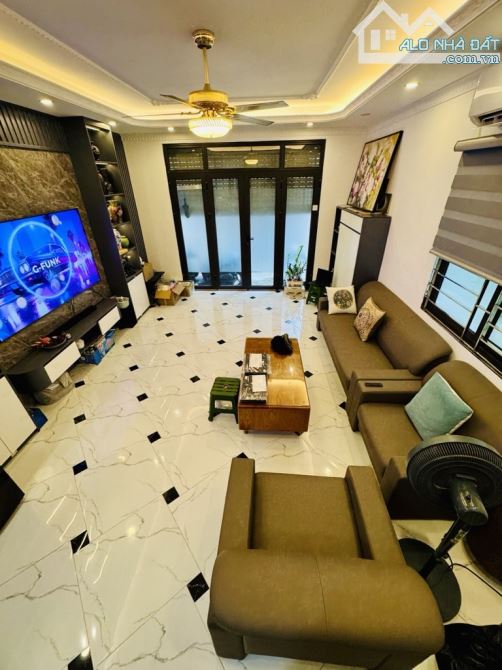 🔥 SIÊU PHẨM CĂN GÓC TRUNG TÂM HAI BÀ TRƯNG – 38M² – FULL NỘI THẤT CAO Cấp 💎 Vị trí kim c - 2