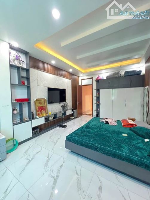 Em đang cần bán nhà p/lô tại Tô Hiệu,Hà Đông 53m, 3 tầng ô tô đỗ cửa gần 10t - 2