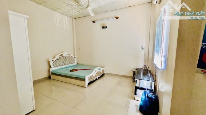 Mặt Tiền Hiền Vương 8x20 - 3 tầng giá chỉ 27,5 tỷ thương lượng - 2