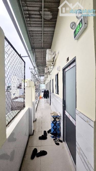 Căn Hộ Dịch Vụ Doanh Thu Gần 1 Tỷ/ Năm - 17 Phòng - 106m2 - 2