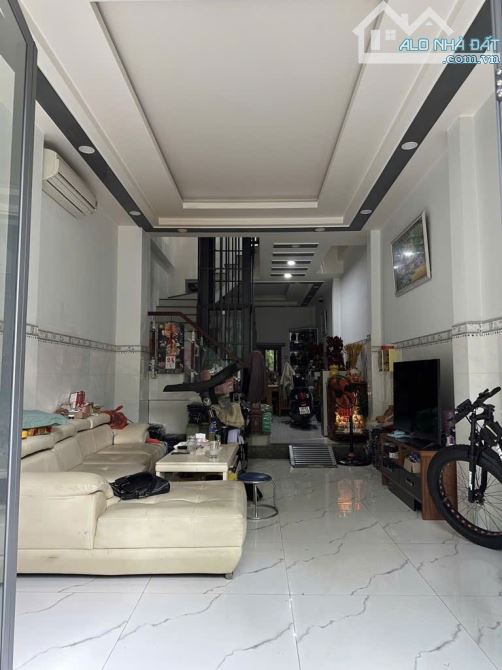 BÁN NHÀ 4 TẦNG ĐẦY ĐỦ NỘI THẤT- CÓ THANG MÁY-GẦN QL1A- VÕ THỊ LIỄU- 56M² -HẺM 6M-GIÁ 8TỶ - 2