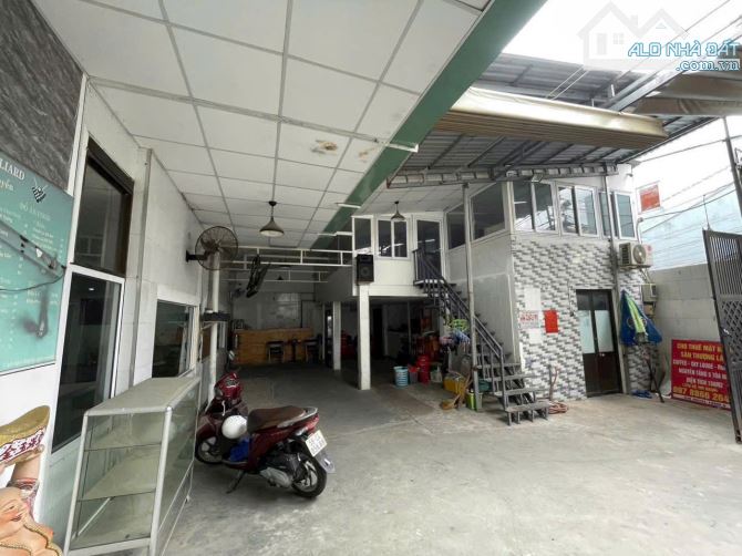 cho thuê kho quận 7 hẻm 458 đường Huỳnh Tấn Phát 600m2 giá 38 tr - 2