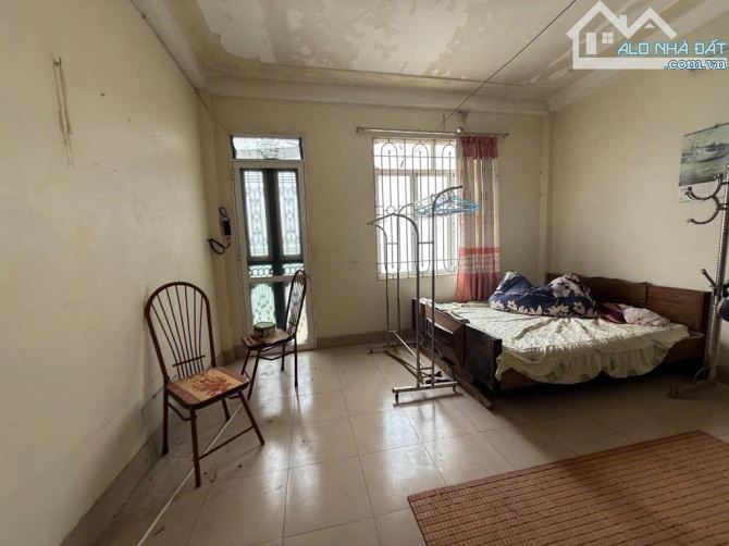 THÔNG SỐ VÀNG – DT 40m² – MT 4.4m – NHÀ 2 MẶT TIỀN – NGÕ Ô TÔ – THÔNG BÀN CỜ - 2
