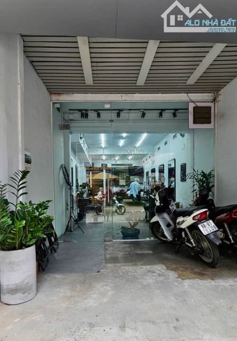 Bân nhà mặt phố đoàn thị điểm đống đa - 2