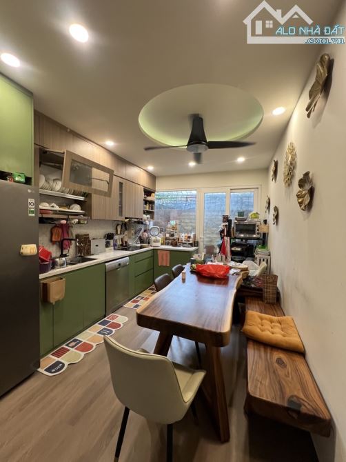 Nhà đẹp long lanh phố Lâm Du 60m2- 4T, dân xây chắc chắn, 5 phút cầu Chương Dương - 2