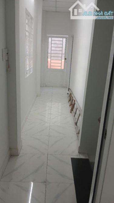 Bán nhà 60m² 2 tầng, Q12 Nguyễn Thị Nhuần kế bên ngã tư Hà Huy Giáp cầu An Lộc, giá 4.1 tỷ - 2