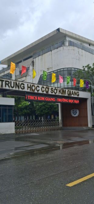 BÁN NHÀ 3 TẦNG - DÂN XÂY - PHỐ HOÀNG ĐẠO THÀNH - KIM GIANG - 72M - 2
