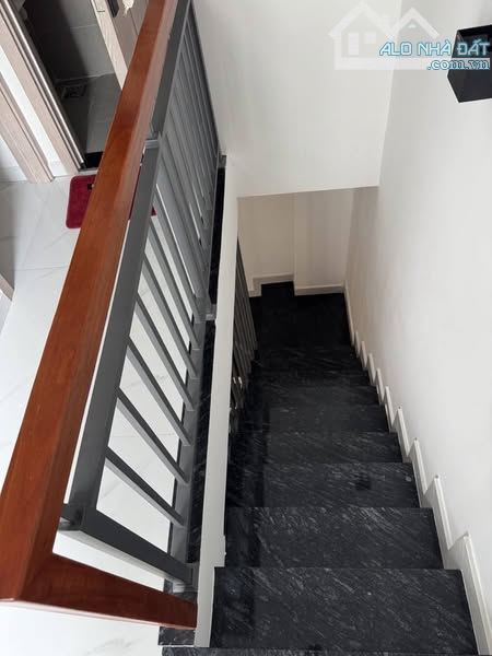 NHÀ ĐẸP HOÀNG HOA THÁM - DTSD 40M2 - 2 TẦNG - NHĨNH 4 TỶ - FULL NỘI THẤT - BÌNH THẠNH . - 2