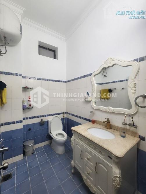 🏡 CHỦ CẦN BÁN GẤP_NHÀ 1 TRỆT 2 LẦU_HẺM Ô TÔ_XÔ VIẾT NGHỆ TĨNH_GẦN BIỂN BÃI SAU_CHỈ 7 TỶ! - 2