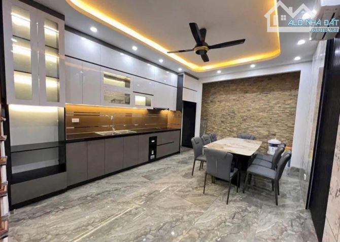 🔥SIÊU PHẨM NGỌC THỤY LONG BIÊN  GARA ÔTÔ THANG MÁY KD SÁT KĐT KHAI SƠN CHỦ NHIỆT BÁN TL M - 2