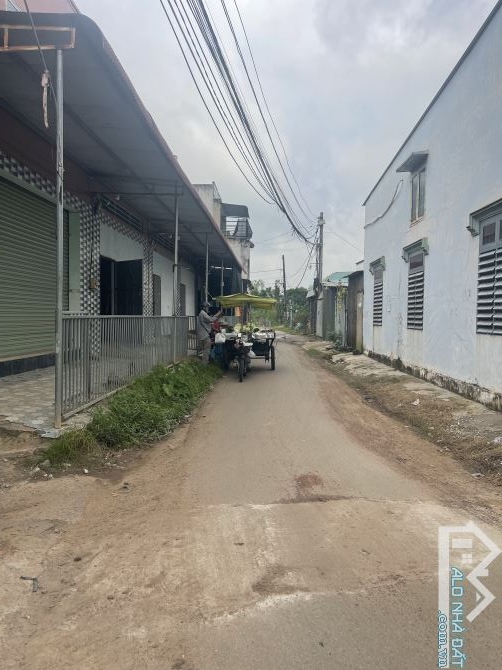 Bán gấp dãy trọ lô góc 2mt ấp 1 sông trầu cũ( ấp 9 xã Trảng Bom Mới) 2 tỷ 4 gần chợ mới. - 2