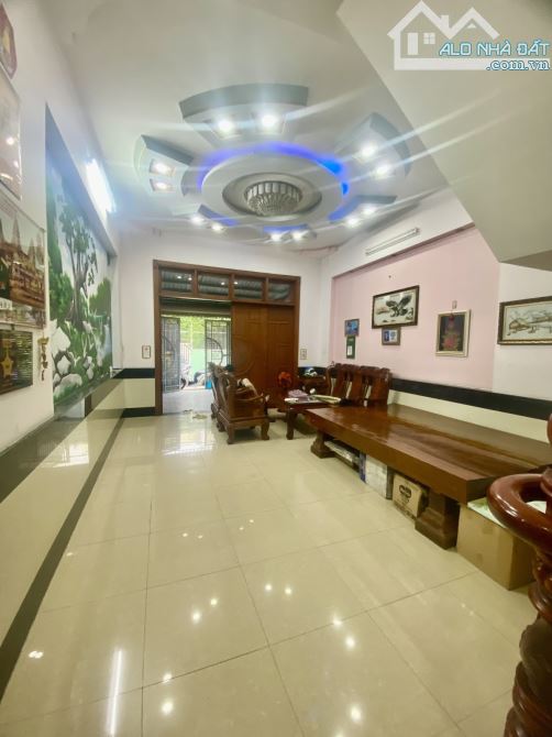 BÁN HÀNG RIÊNG 4 TẦNG - HXH 6M DƯƠNG THỊ MƯỜI - 82M2 - 5PN - GIÁ CHỈ 5,99TỶ - 2