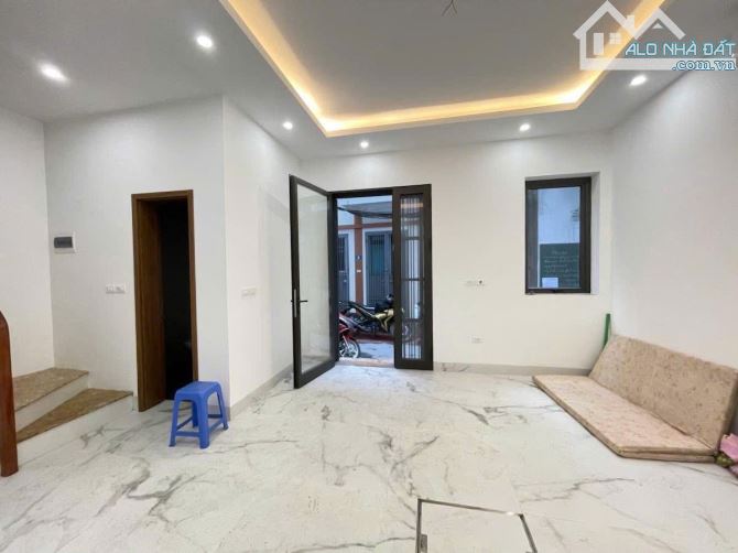 ĐƯỜNG LÁNG – 65m² – 5 TẦNG – MT 6.5m – 12 TỶ – ĐỐNG ĐA - 2